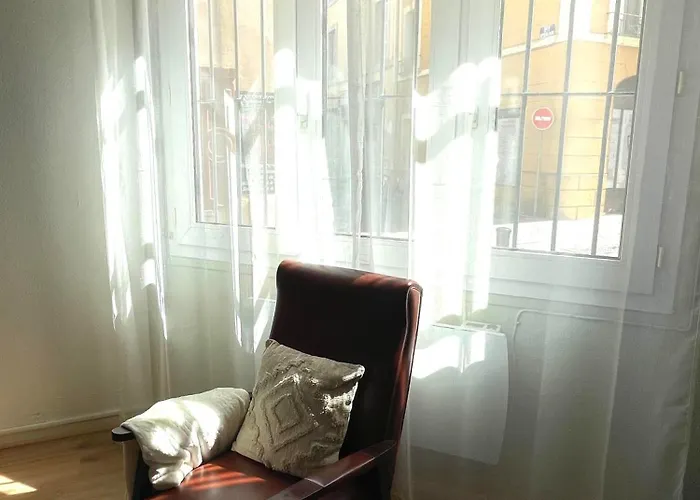 & Lumineux A * Carcassonne